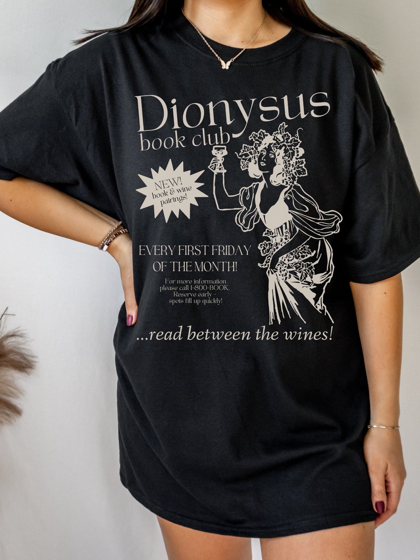 Book Club Dionysus Wine * Hot Girls Read Shirt * Bookish Book Lover TShirt Spicy Retro Romance Reader Smut Slut Book Addict Gift Villain Era