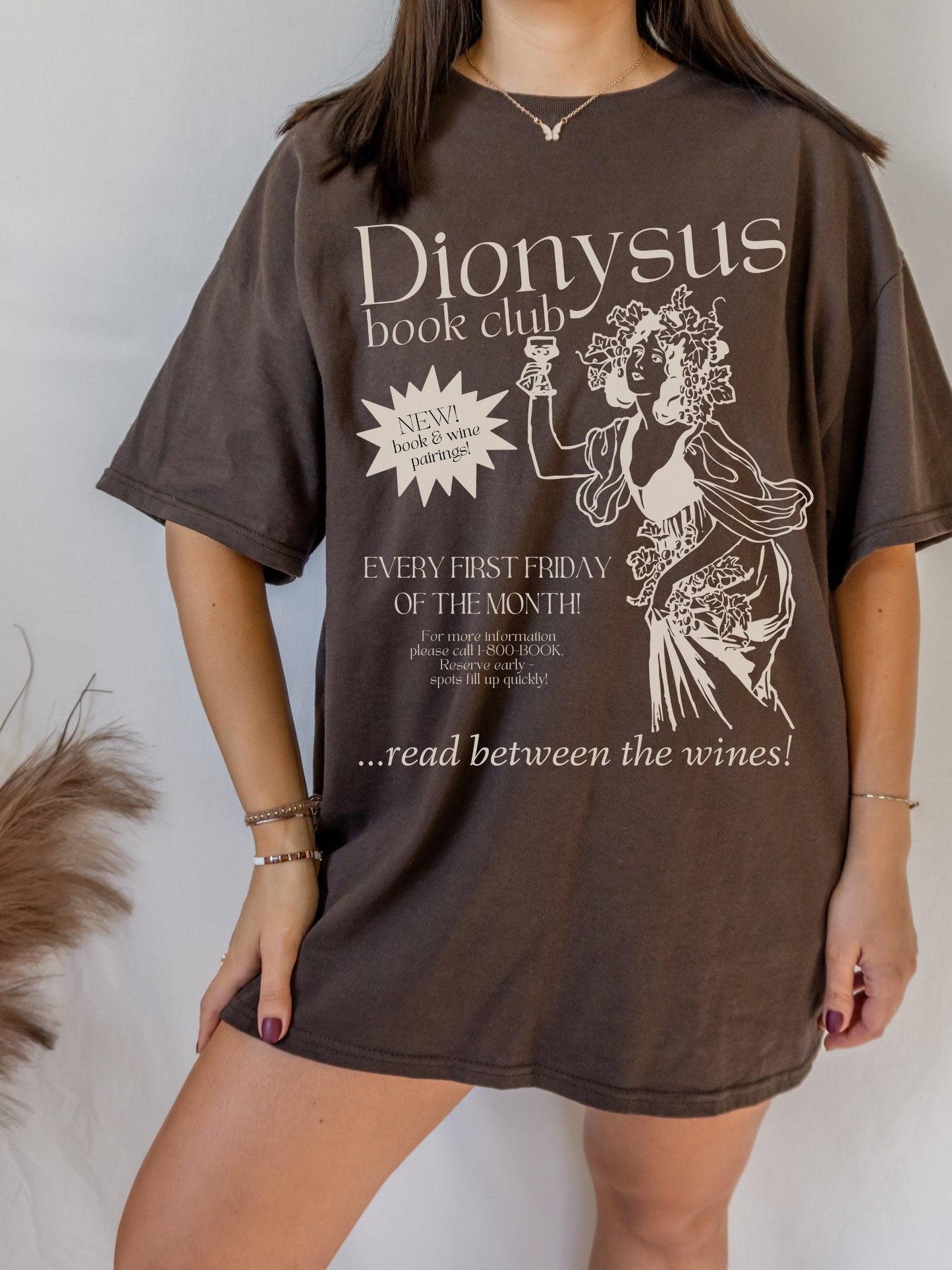 Book Club Dionysus Wine * Hot Girls Read Shirt * Bookish Book Lover TShirt Spicy Retro Romance Reader Smut Slut Book Addict Gift Villain Era