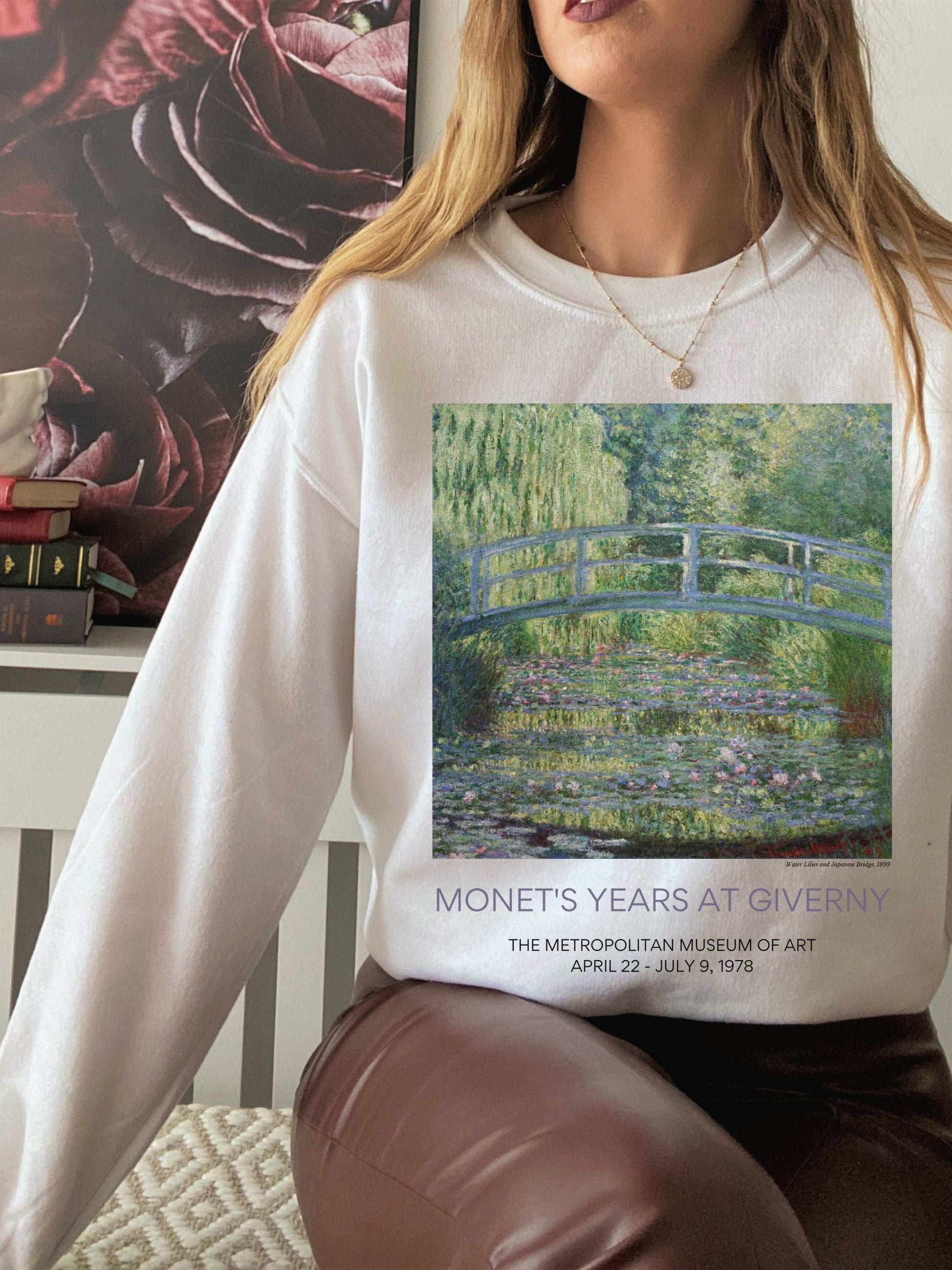 Claude Monet Japanese Bridge Water Lilies Art History Sweatshirt Classical Art Dark Academia Clothes Art Teacher Gift