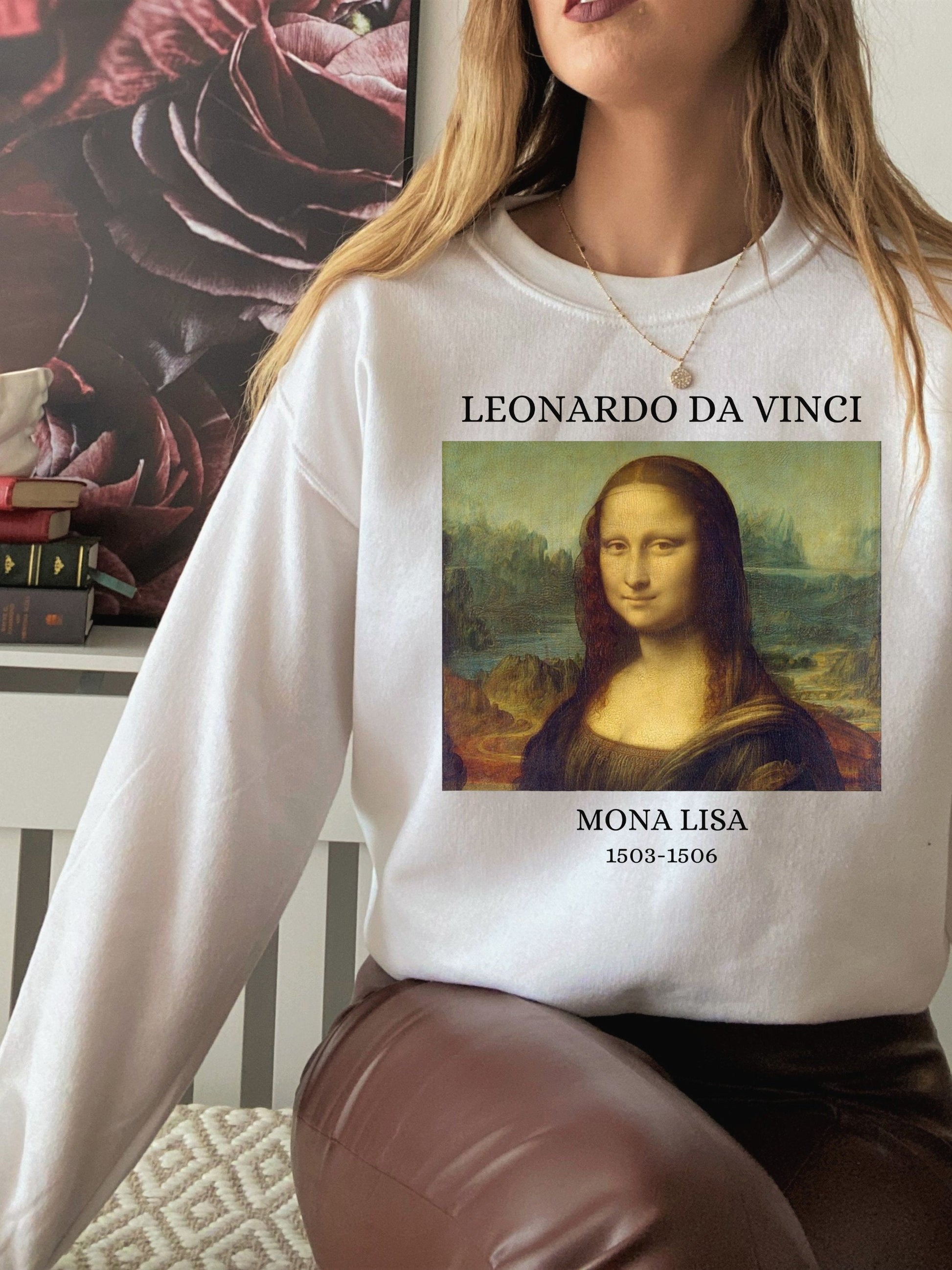 Leonardo Da Vinci Mona Lisa Smile Dark Academia Art History Dead Poets Aesthetic Sweatshirt