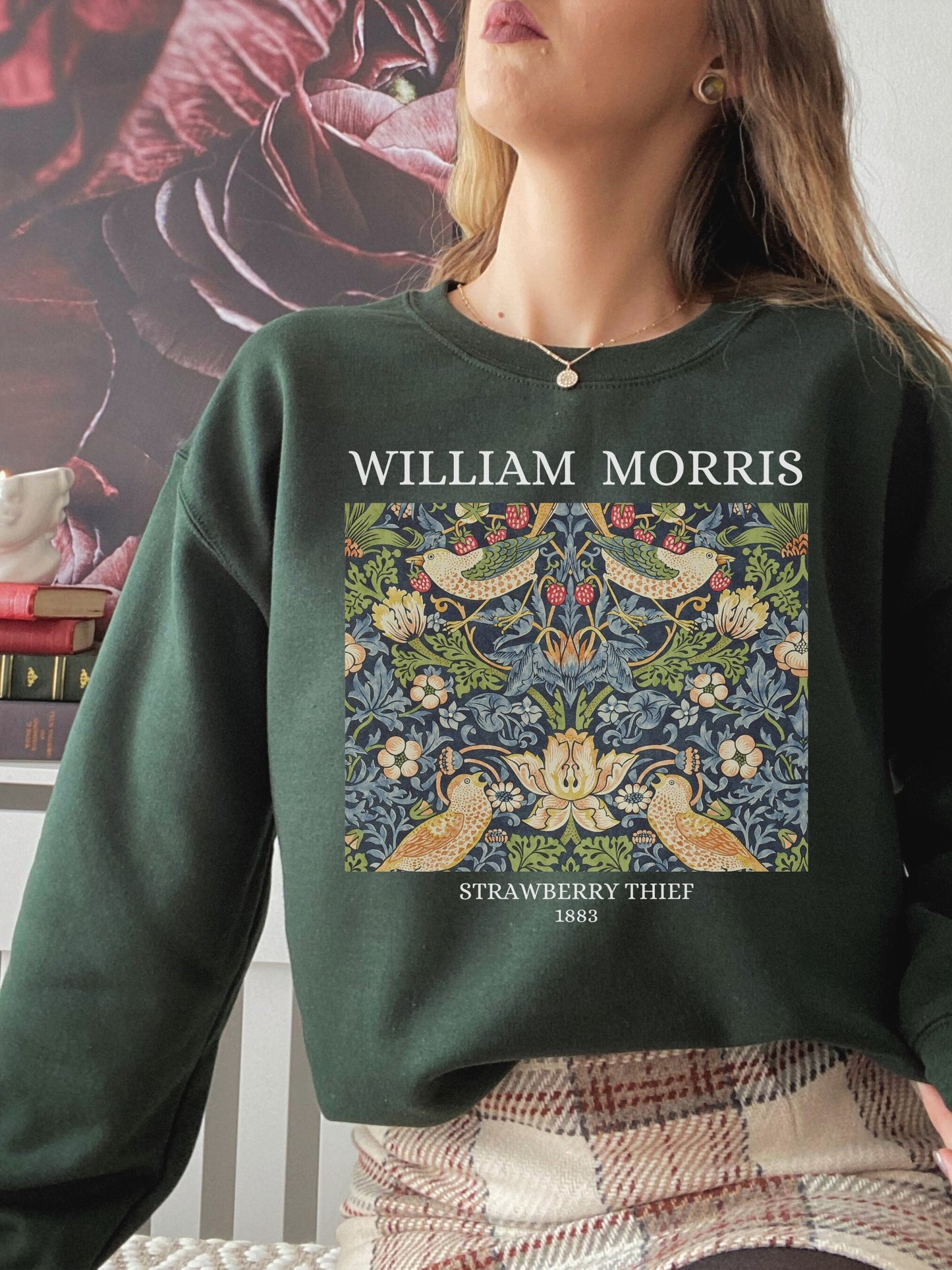 William Morris Strawberry Thief Art History Light Dark Academia Cottagecore Art Nouveau Aesthetic Sweatshirt