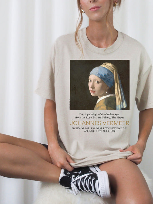 Johannes Vermeer Girl with a Pearl Earring Art History Dark Academia Aesthetic Tee Shirt Museum Exhibit Art Lover Gift