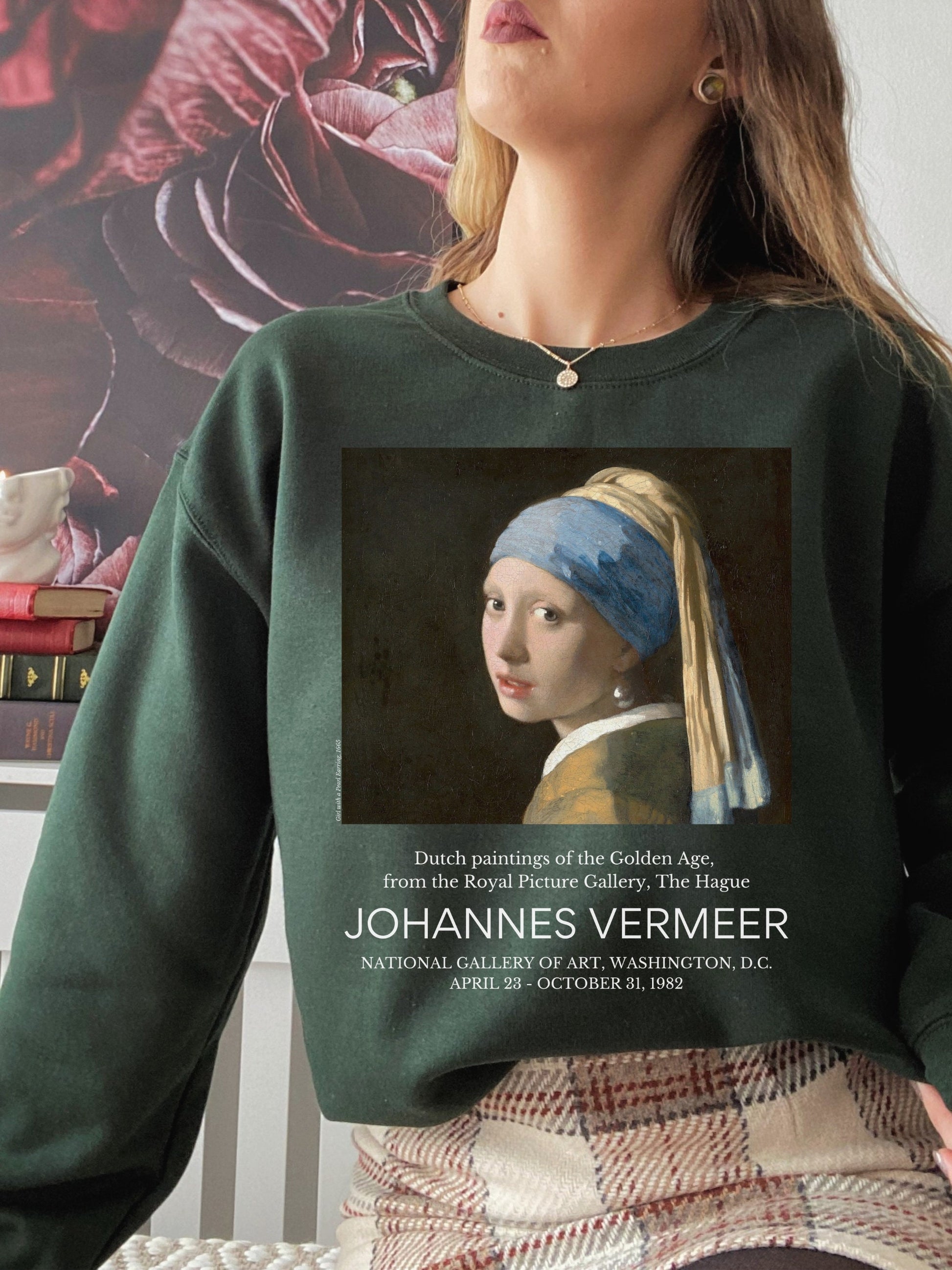 Johannes Vermeer Girl with a Pearl Earring Art History Dark Academia Aesthetic Sweatshirt Museum Exhibit