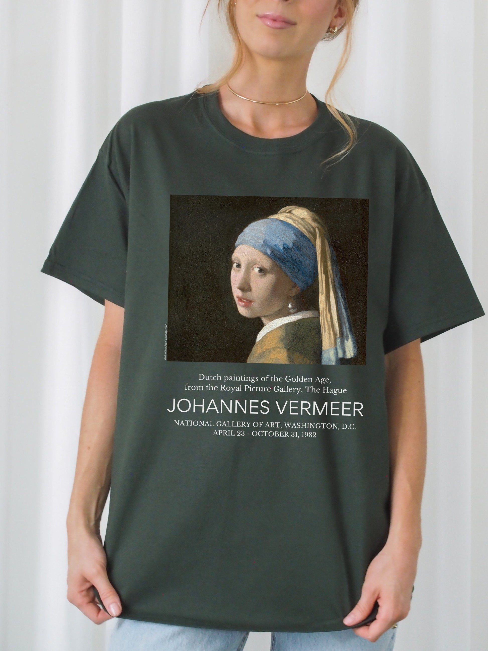 Johannes Vermeer Girl with a Pearl Earring Art History Dark Academia Aesthetic Tee Shirt Museum Exhibit Art Lover Gift