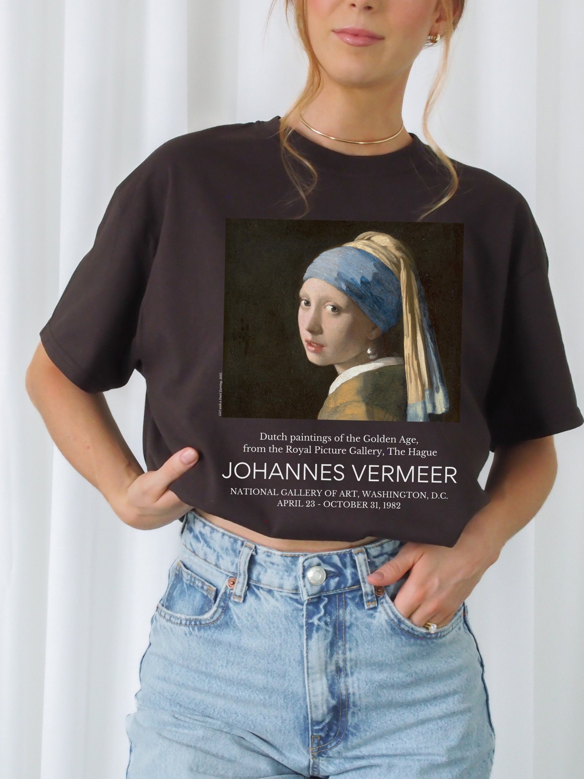 Johannes Vermeer Girl with a Pearl Earring Art History Dark Academia Aesthetic Tee Shirt Museum Exhibit Art Lover Gift