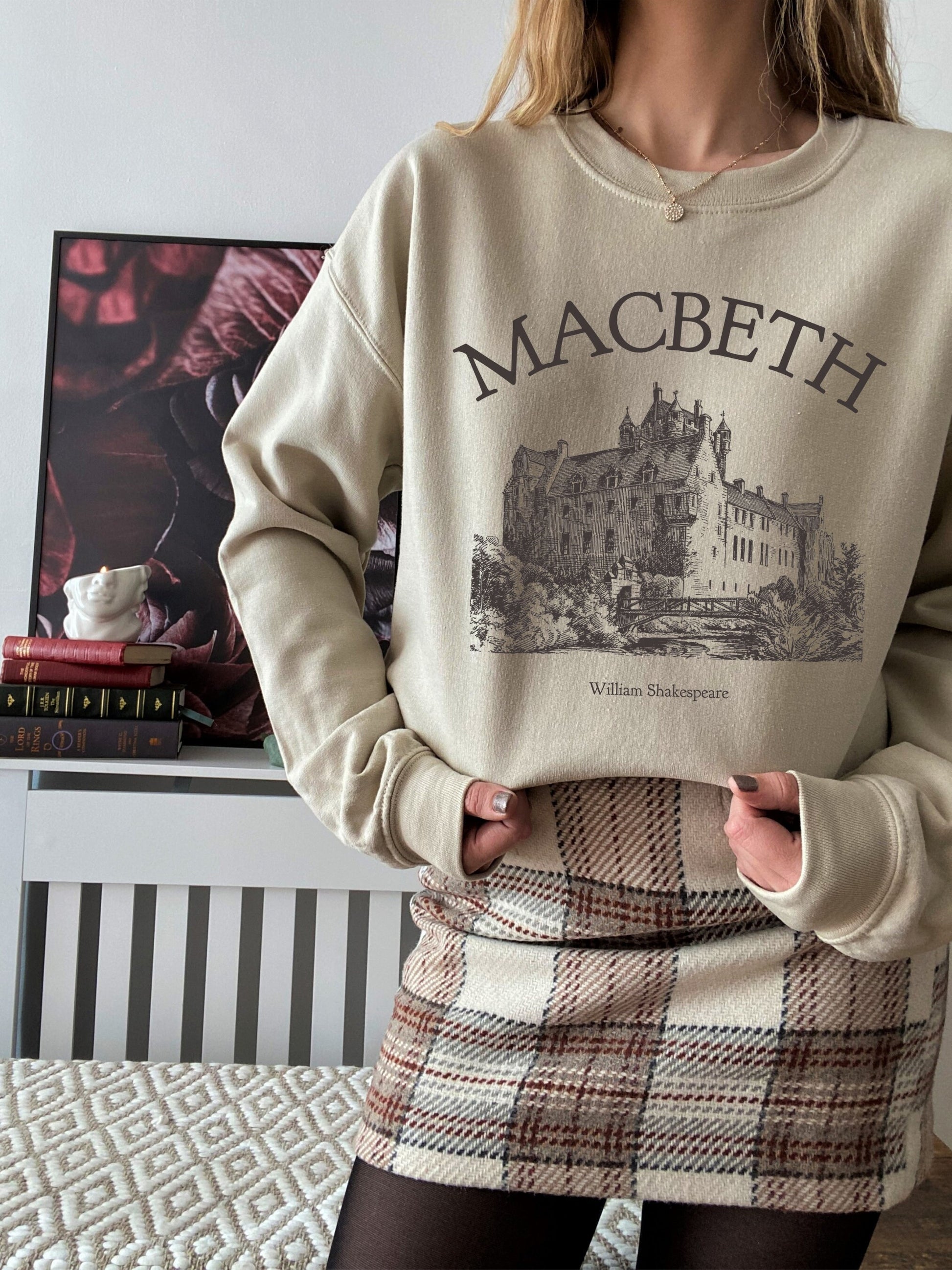 Shakespeare Macbeth Castle Bookish Sweatshirt * Literature Literary Shirt * Book Lover Bookworm Christmas Gift * Poet Light Dark Academia