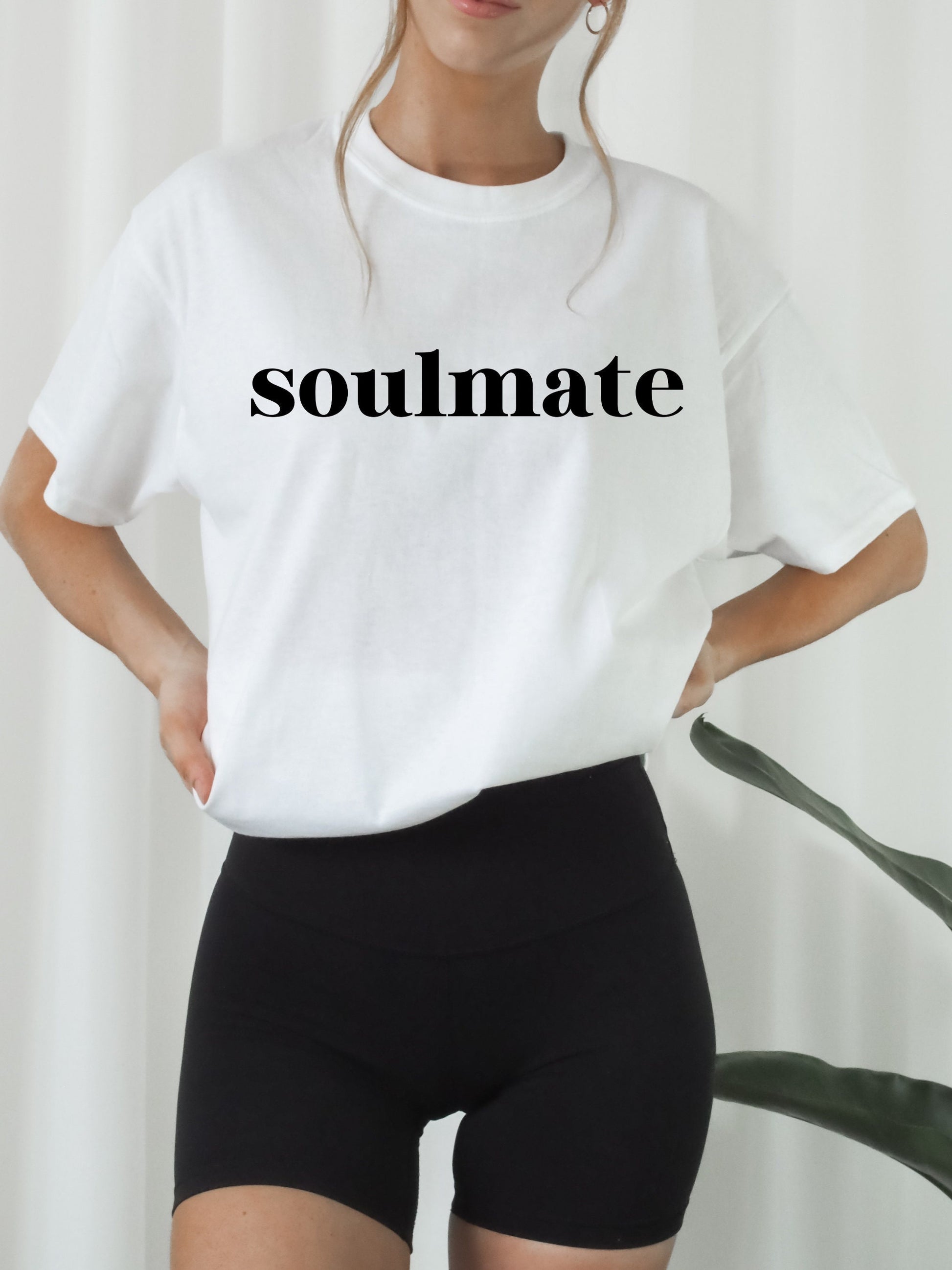 Soulmate Tee Shirt Tshirt * Valentine's Day Coquette Couples Sweatshirt Romantic Gift for Her * Anniversary Birthday Gift * Minimalist