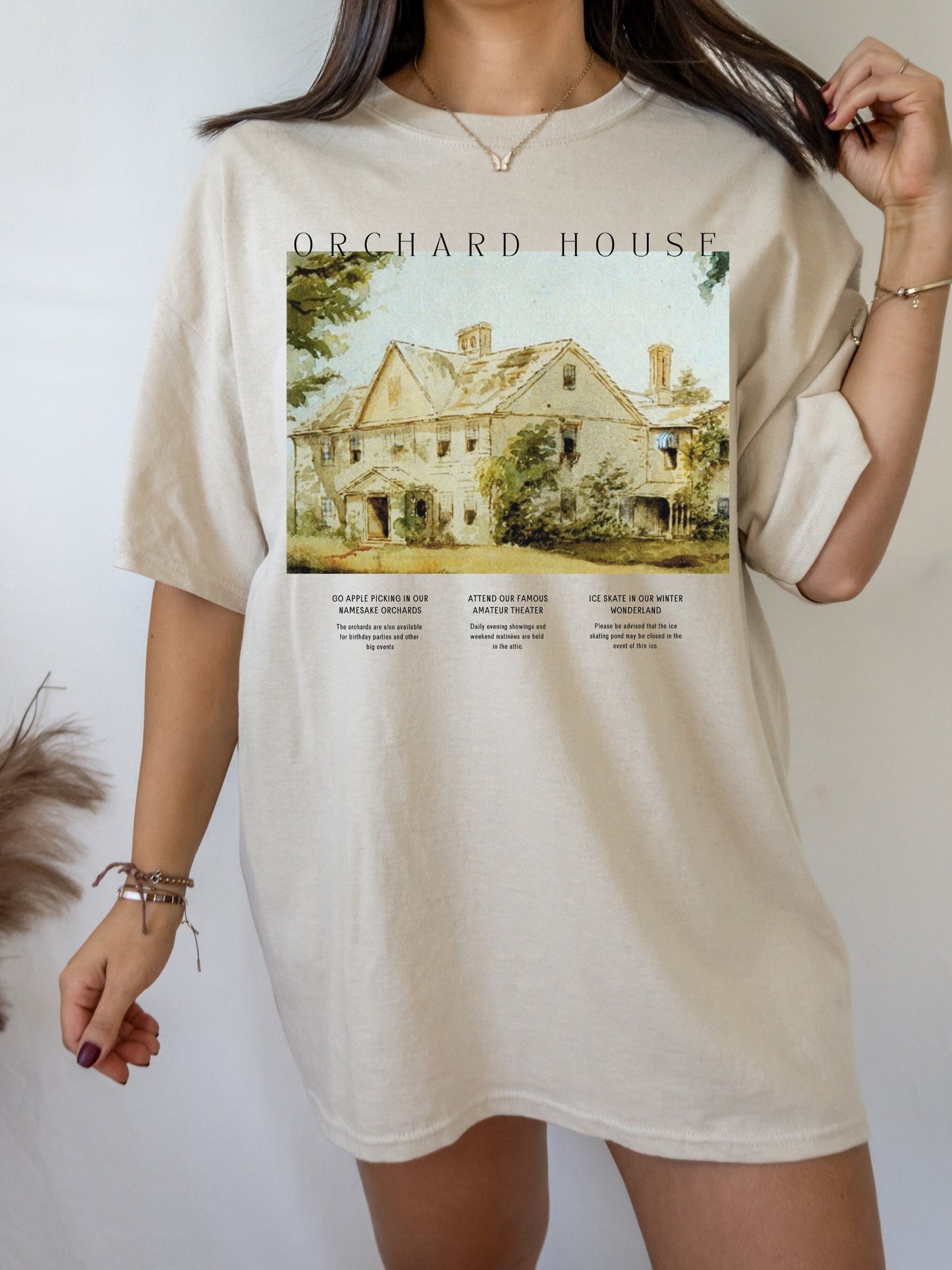 Little Women Orchard House Tee Shirt Tshirt * Booktok Fandom Merch * Book Lover Bibliophile Reader Gift Ideas * Cottagecore Academia