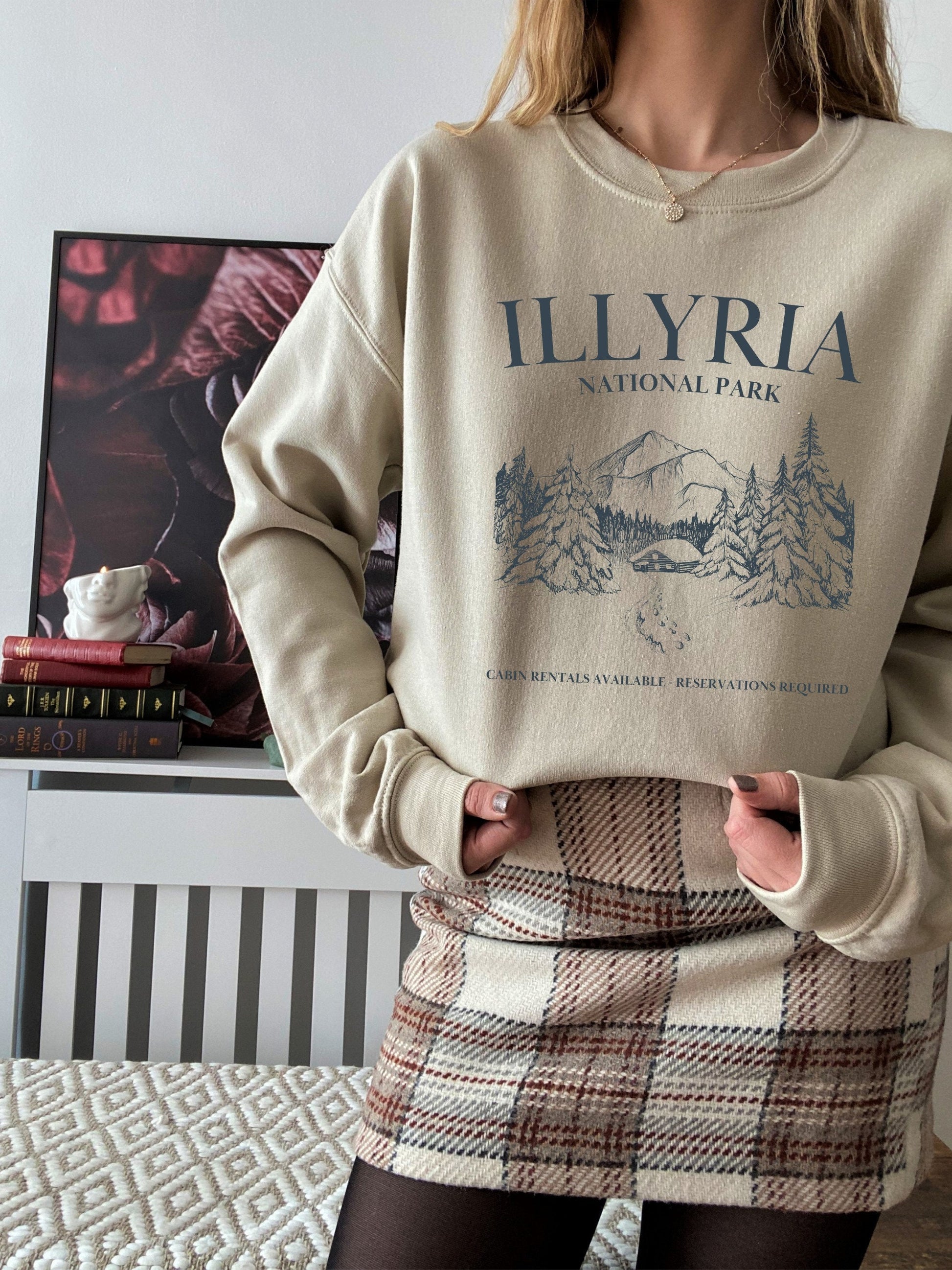 Illyria National Park Souvenir Sweatshirt * ACOTAR ACOMAF SJM Merch Book Fandom * Booktok Reader Bookish Gift ideas * Feyre Rhysand