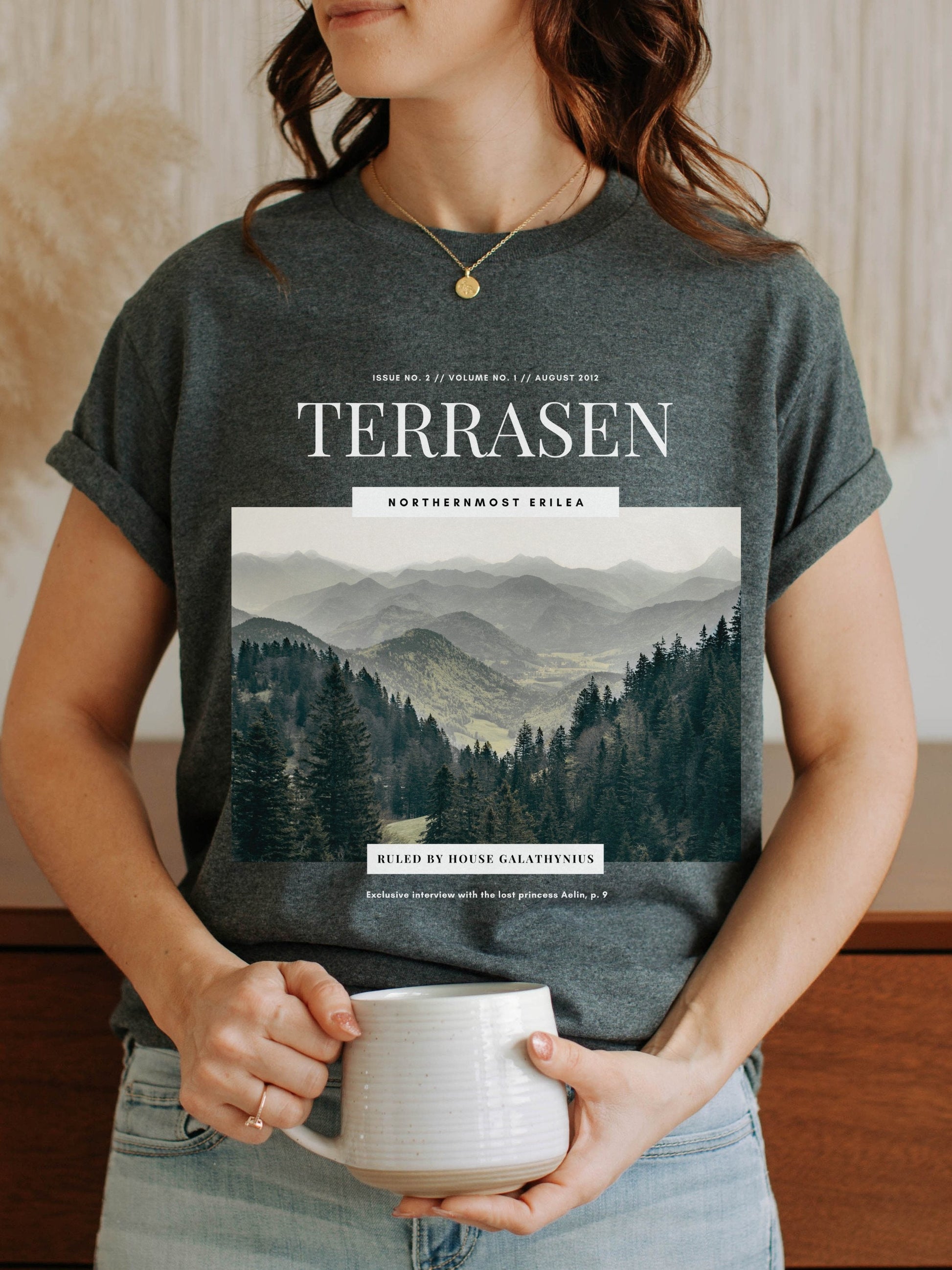 Throne of Glass Terrasen Souvenir Tee Shirt Tshirt * ACOTAR ACOMAF SJM Merch Book Fandom * Booktok Reader Bookish Gift ideas Aelin Fireheart