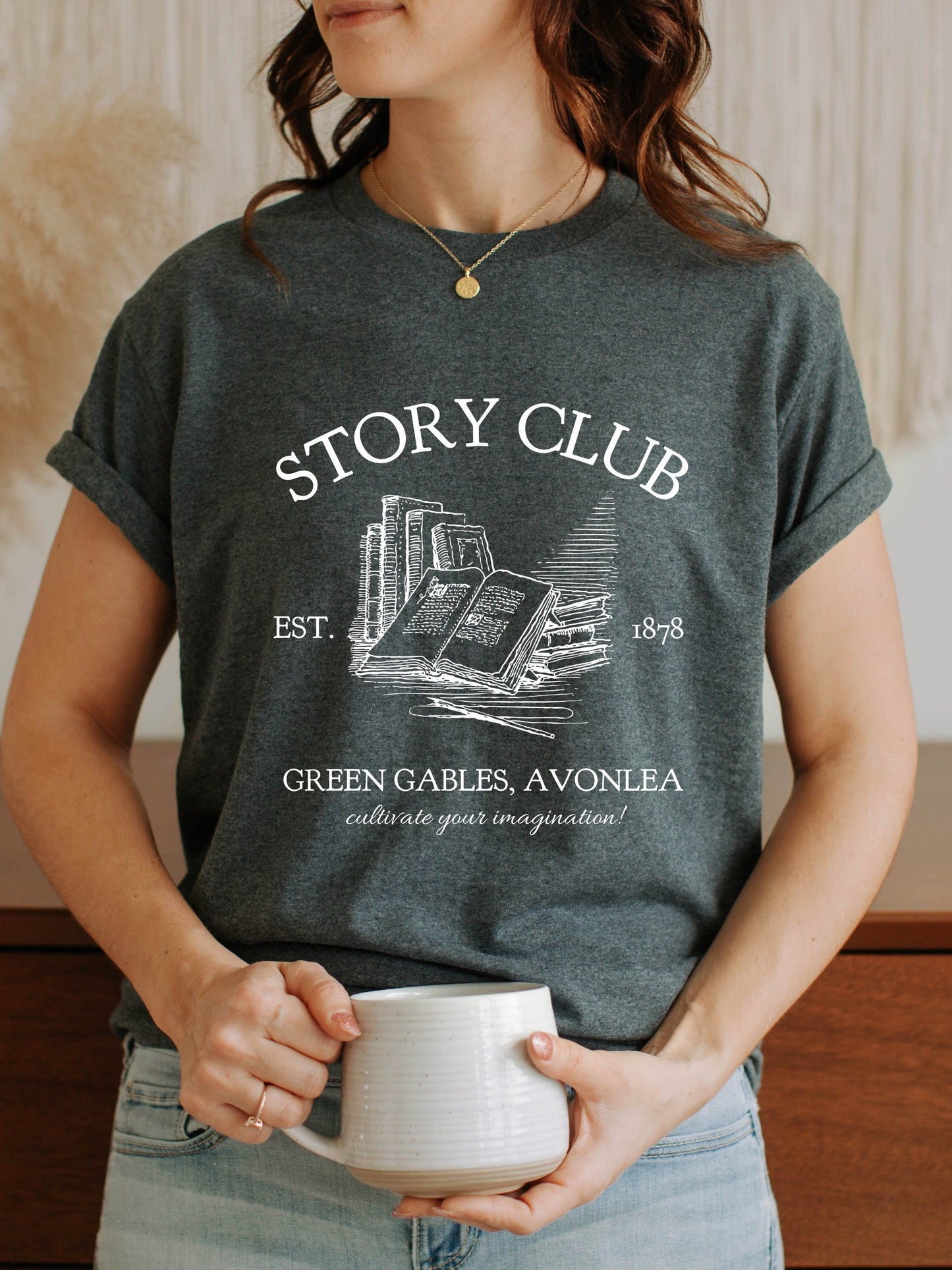 Anne of Green Gables Story Book club Tee Shirt Tshirt * Cottagecore Anne with an E * LM Montgomery * Book Fandom Merch Classic Literature