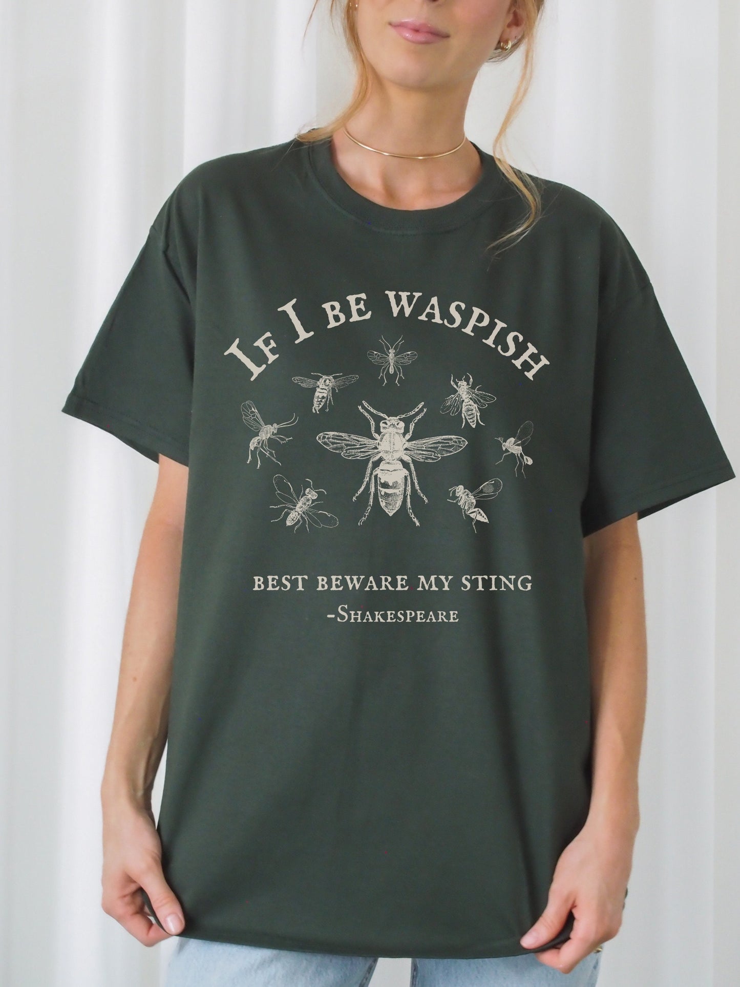 Shakespeare The Taming of the Shrew Beware my Sting Wasp Bee Tee Shirt Bookish Bookworm Gift Poet Literature Dark Light Academia Cottagecore