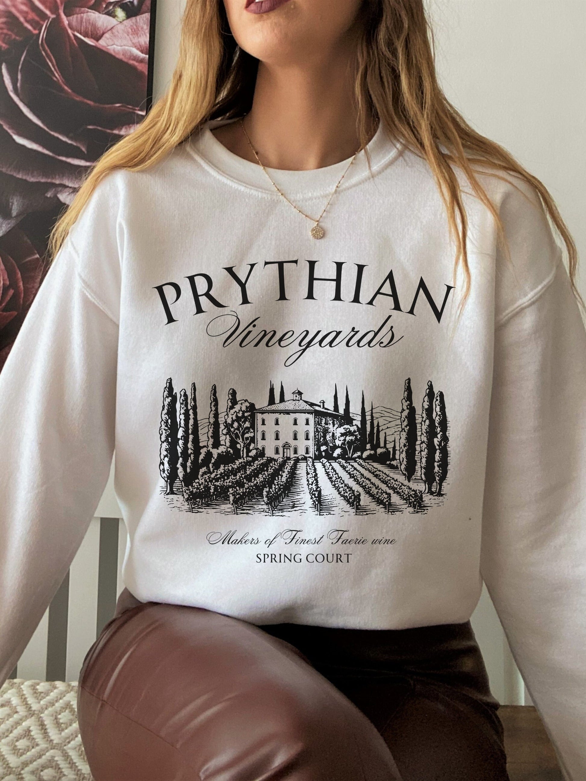 ACOTAR ACOSF Faire Wine Prythian Vineyards Winery Sweatshirt * Feyre Rhysand Tamlin Nesta SJM Merch Book Fandom * Booktok Reader Book Lover