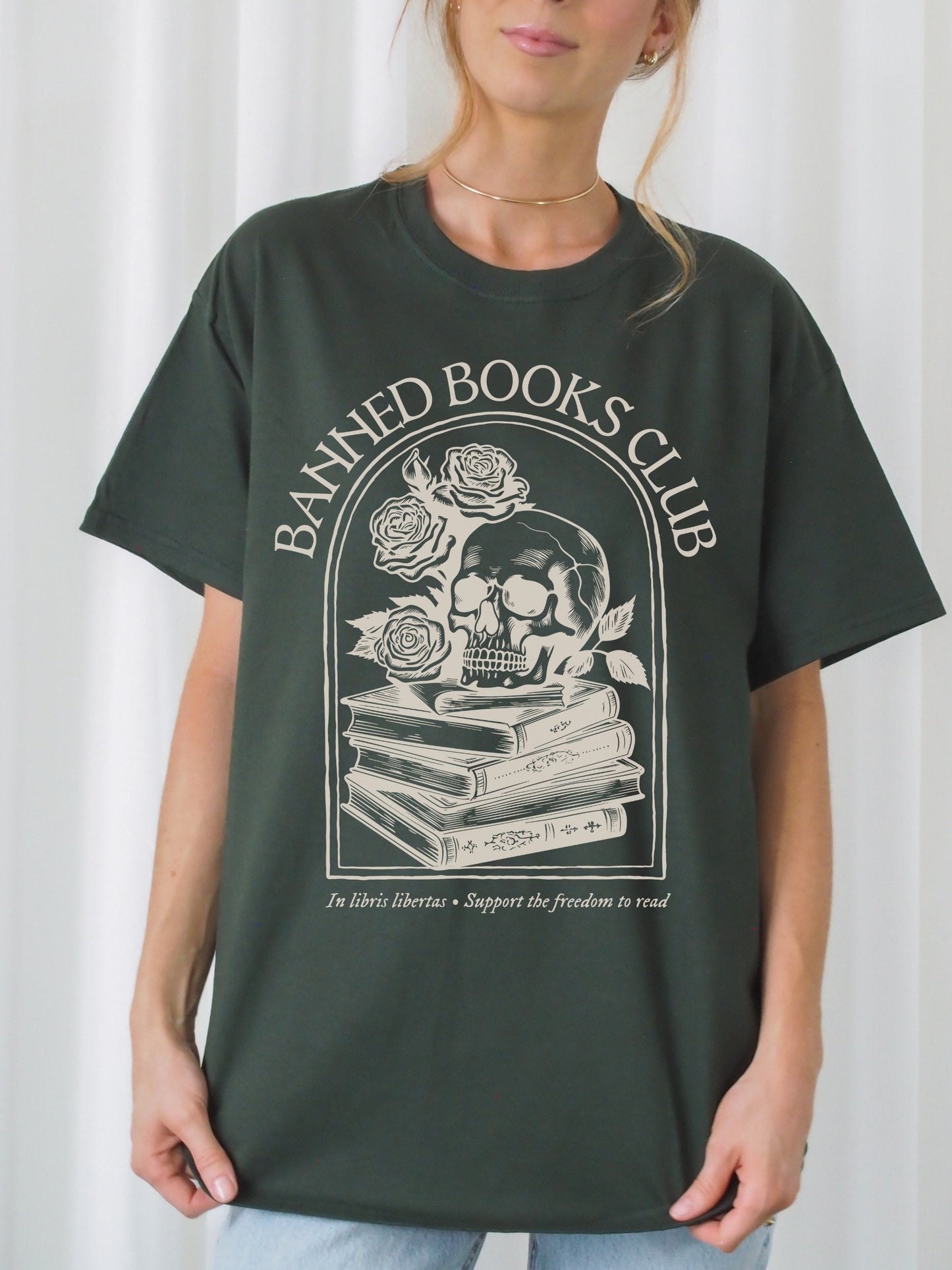 Banned books club in libris libertas dark academia tee shirt * bibliophile book lover with the banned reader library librarian teacher gift