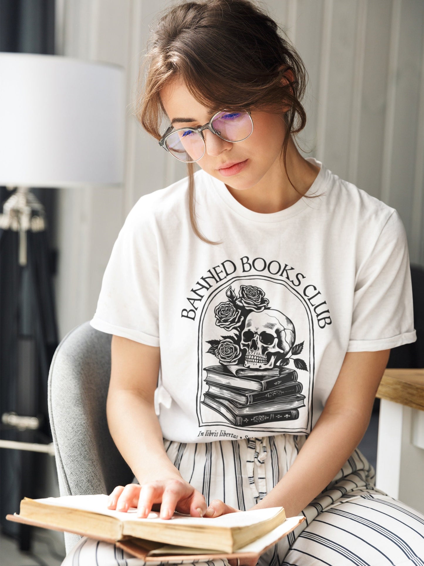 Banned books club in libris libertas dark academia tee shirt * bibliophile book lover with the banned reader library librarian teacher gift