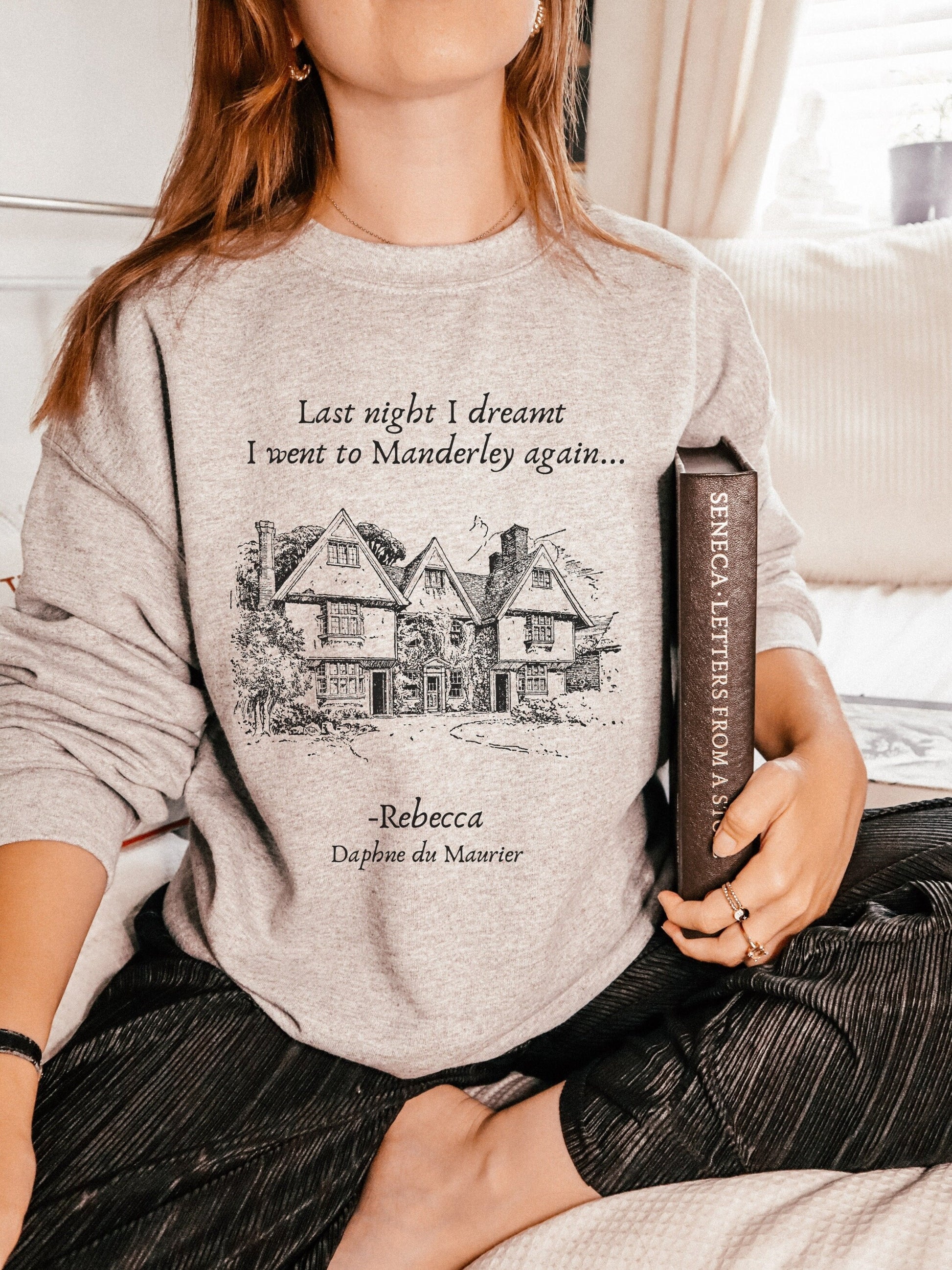 Rebecca Daphne du Maurier Manderley Sweatshirt * Gothic Romance Bookish Book Lover Shirt Gift for Readers * Light Dark Academia Aesthetic