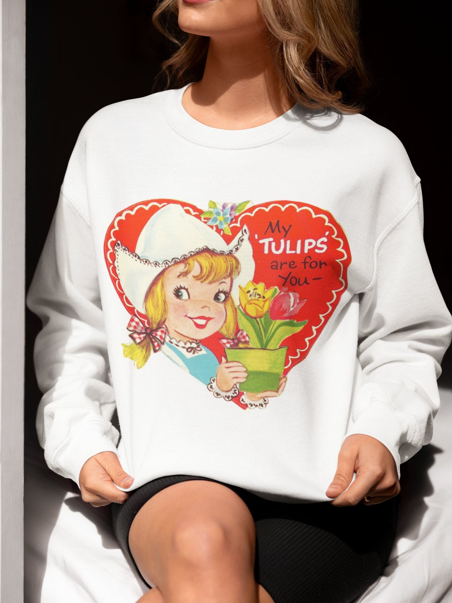 Retro 50s 60s Valentines Day Cute Tulips Garden Sweatshirt * Vintage Valentine Heart Crewneck Gift Mid Century Modern Coquette Aesthetic