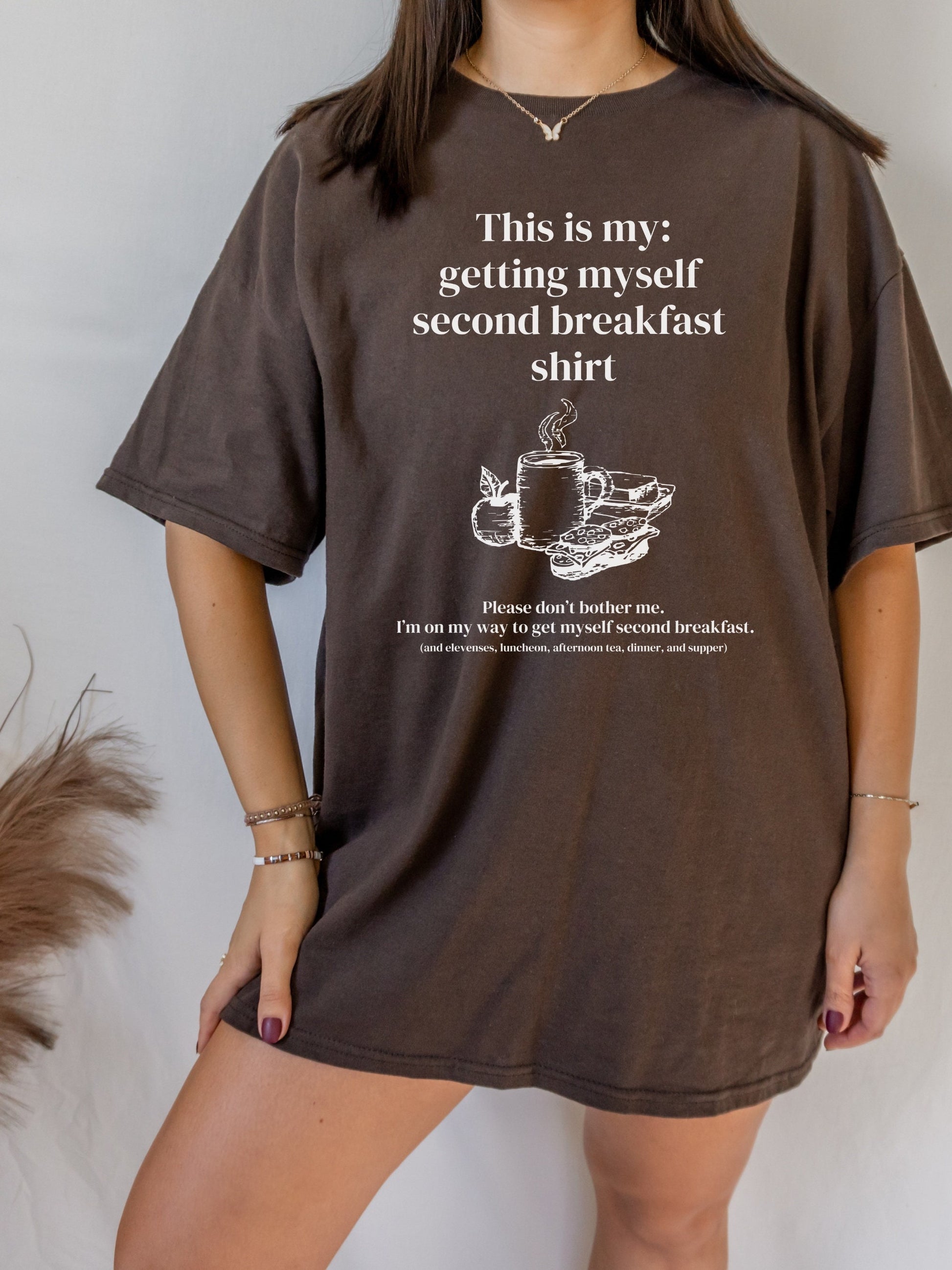 Second Breakfast Club Getting a little treat Tshirt * Literature Shirt Gifts for Bookish Nerds Geeks Readers Foodies Movie Buff * Shire LOTR