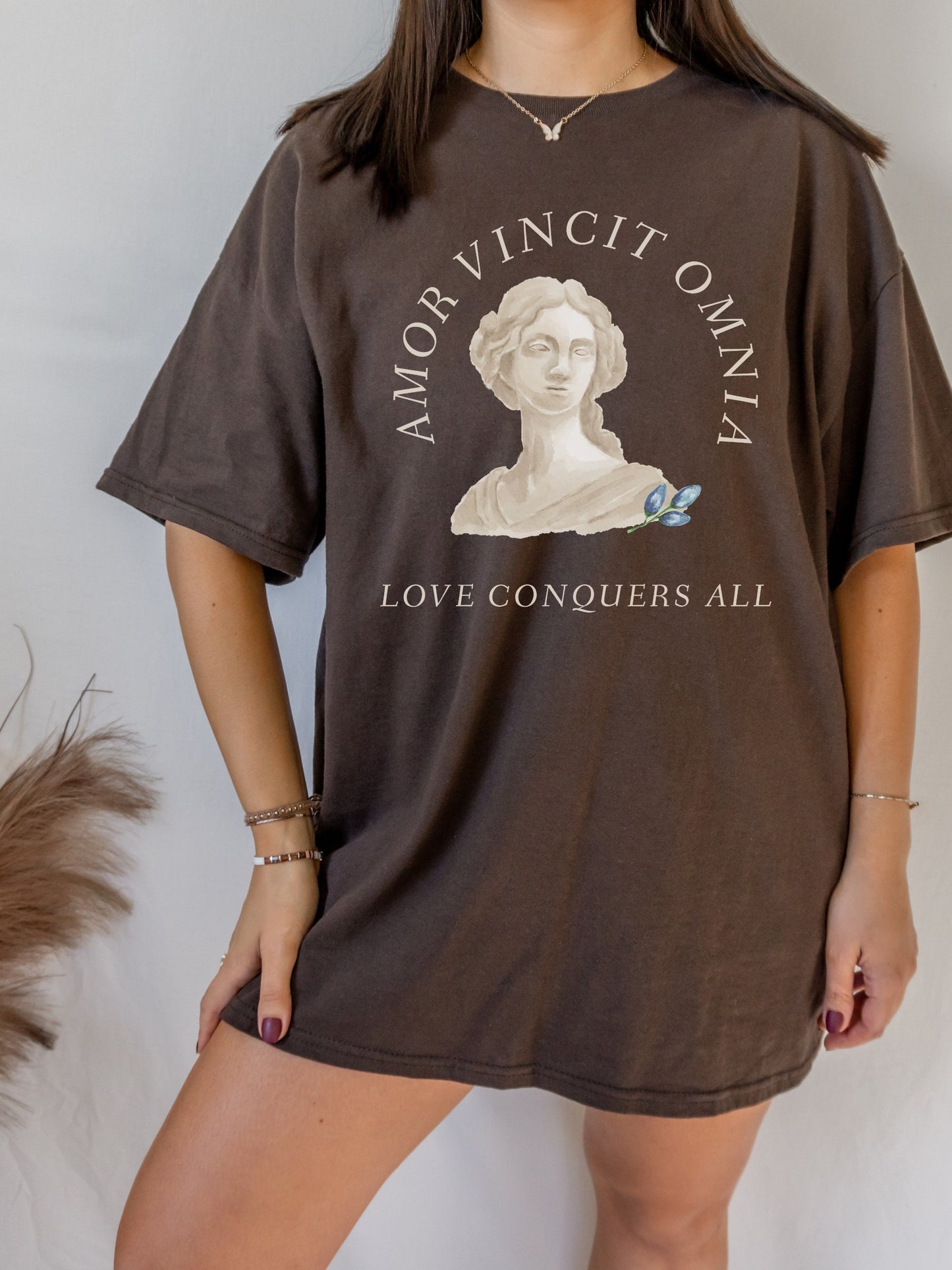 Aphrodite Goddess Greek Mythology Latin Phrase Tee Shirt Amor Vincit Omnia Love Conquers Dark Academia Aesthetic Witchy Wiccan Aesthetic