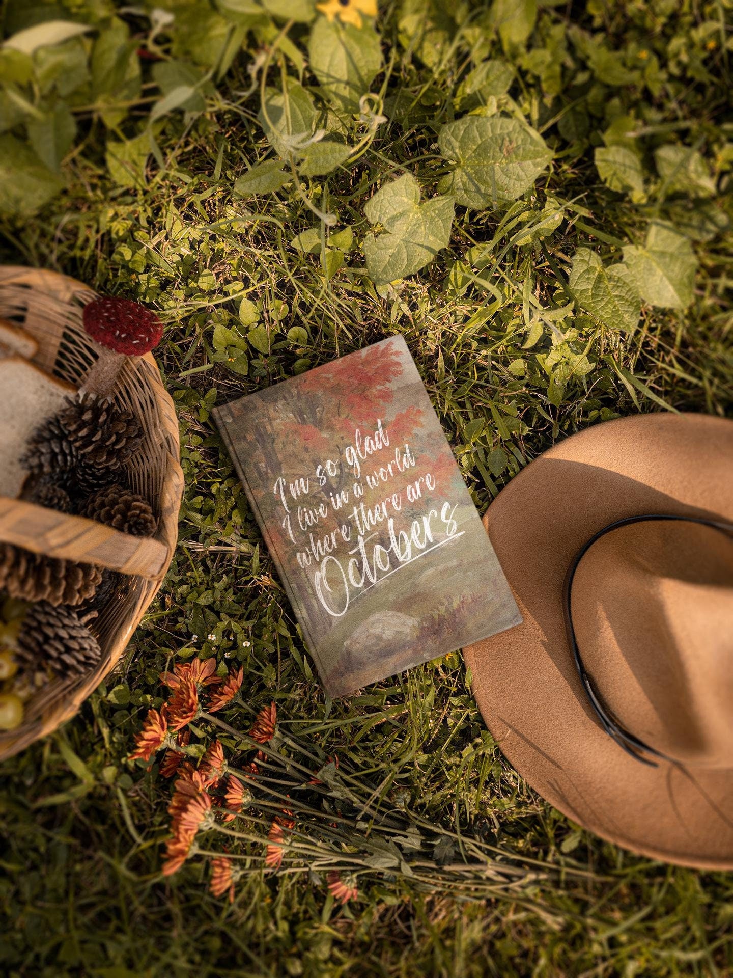 I'm so glad I live in a world where there are Octobers * Anne of Green Gables Hardcover Journal