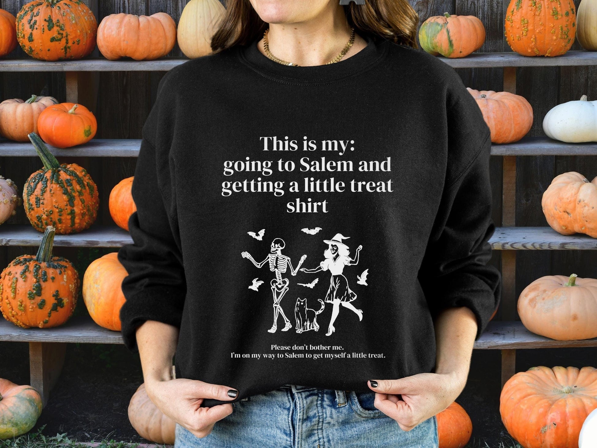 Going to Salem and getting a little treat Sweatshirt * Halloween Salem Girls Trip Group Witch 90s retro Gothic Indie Spooky Season Aesthetic