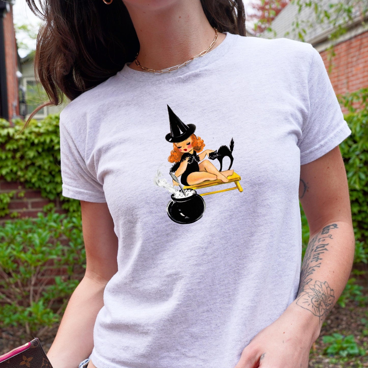 Cute Retro Witch Y2k Baby Tee Vintage Witchy 90s Nostalgia Aesthetic Halloween Tee Trick Or Treat Kewpie Black Cat Spooky Season Boo Basket