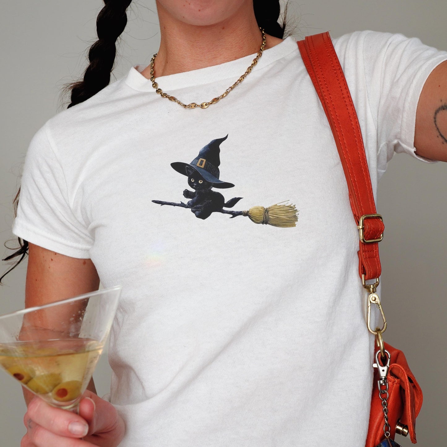 Retro Flying Witch Cat Halloween Y2K Baby Tee Cat Mom Vintage Girly Graphic Kitten Pumpkin Spooky Season Fall Boo Basket Downtown Girl Retro