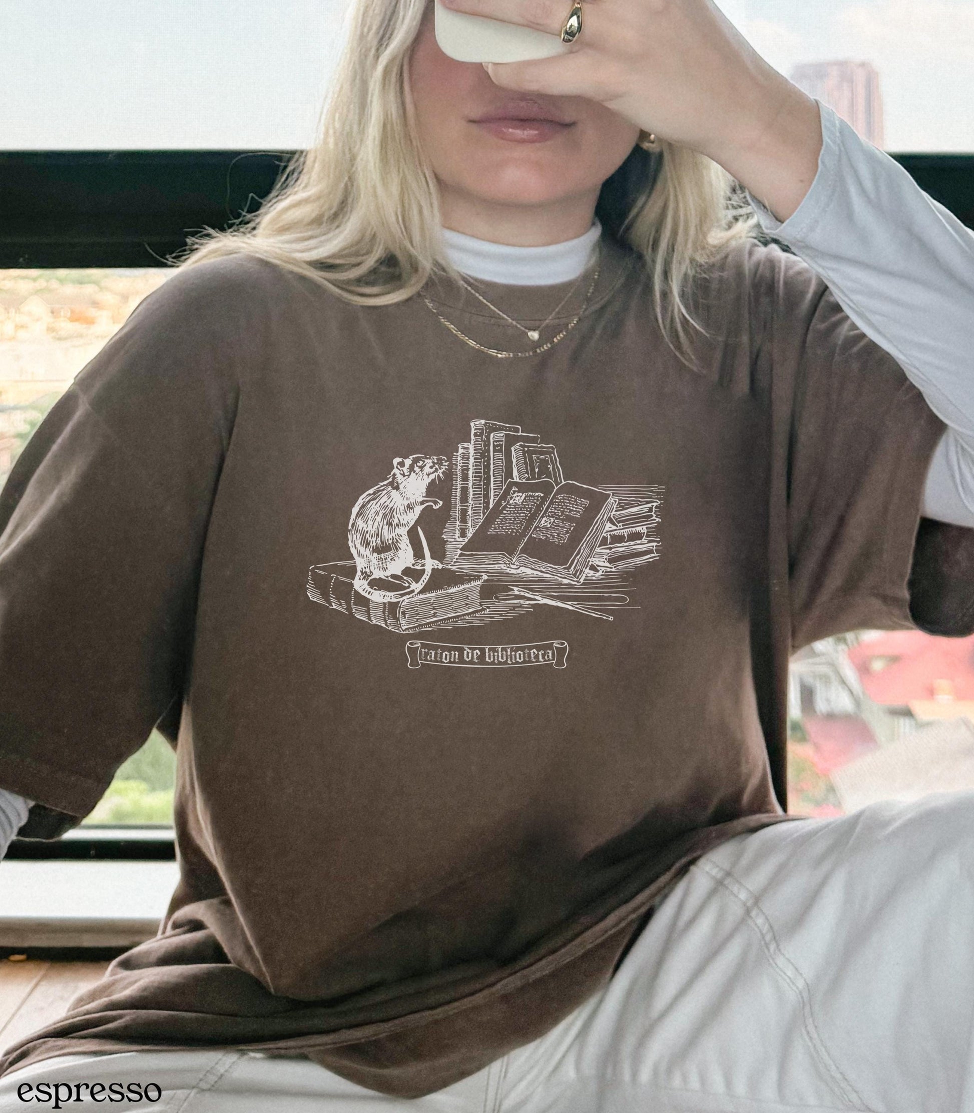 Raton De Biblioteca Medievalcore Library Mouse Bookworm Library Week Comfort Colors Tee Librarian Spanish Teacher Gift Idea Bookish Merch