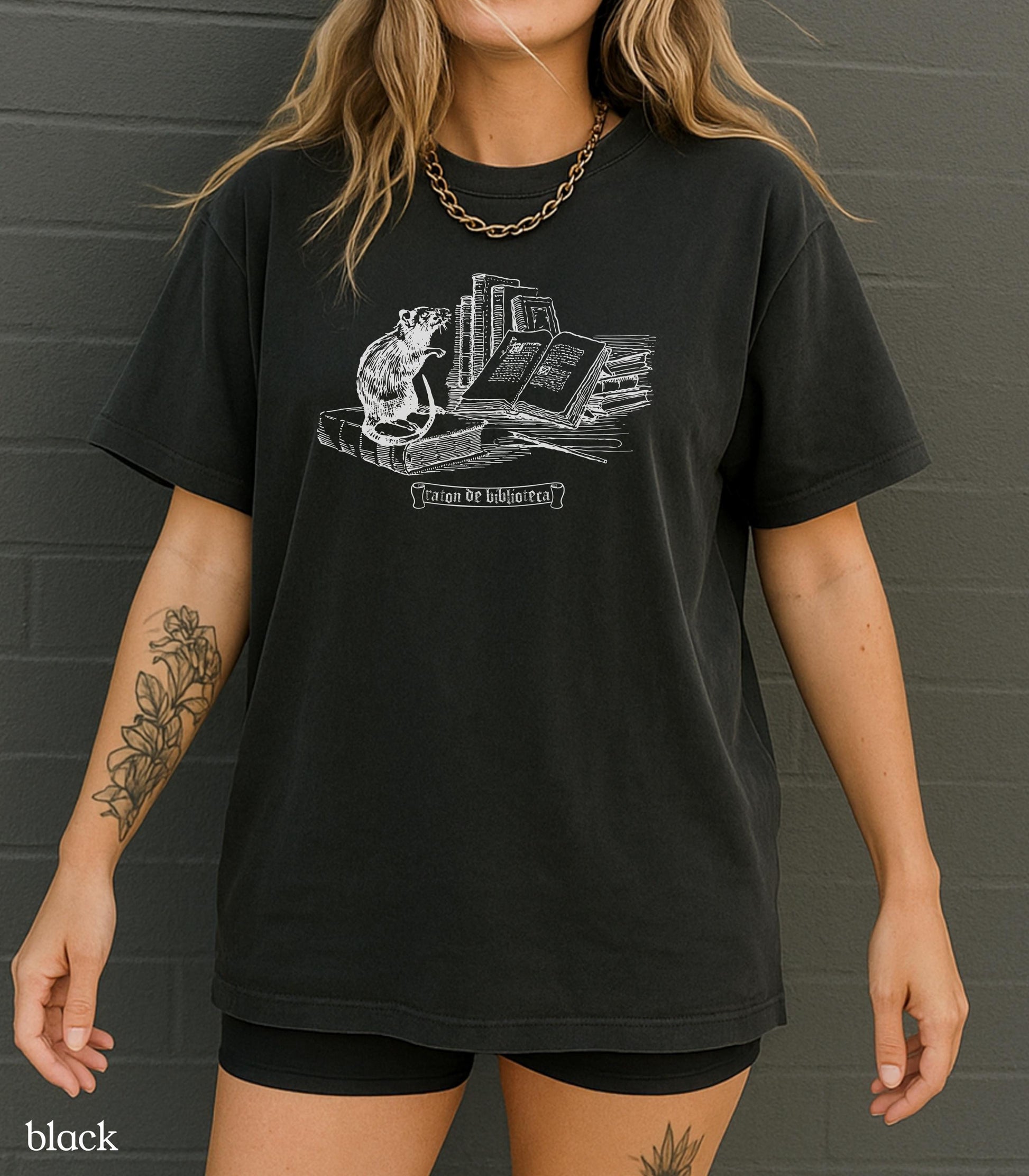 Raton De Biblioteca Medievalcore Library Mouse Bookworm Library Week Comfort Colors Tee Librarian Spanish Teacher Gift Idea Bookish Merch