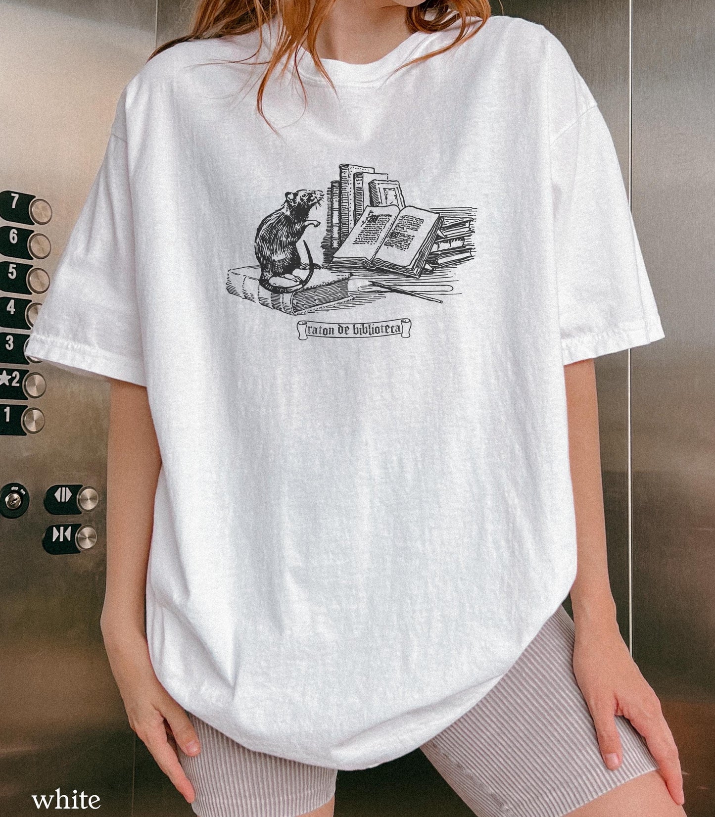 Raton De Biblioteca Medievalcore Library Mouse Bookworm Library Week Comfort Colors Tee Librarian Spanish Teacher Gift Idea Bookish Merch